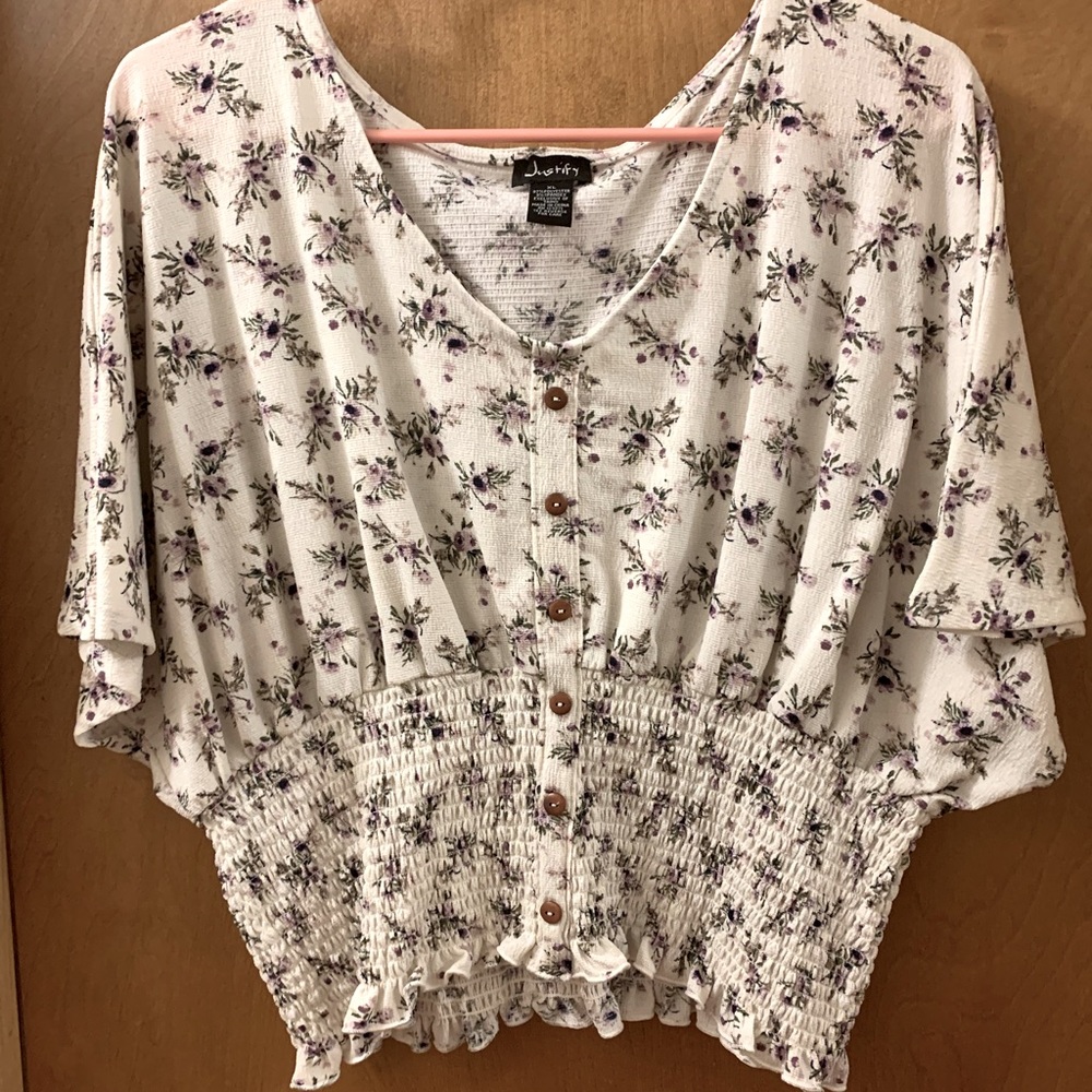Crop top shirt Nwot
